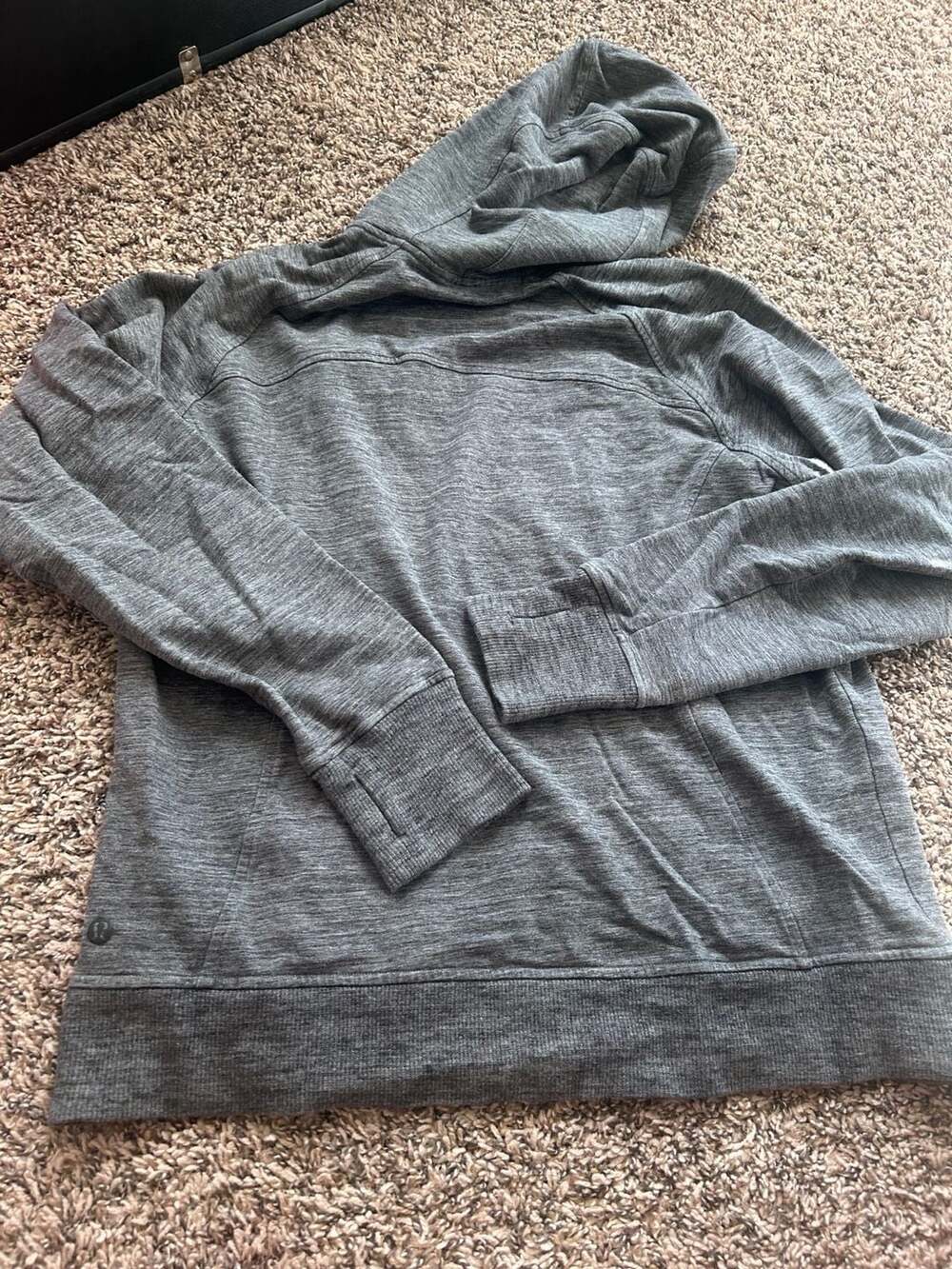 Lululemon Scuba Pullover Hoodie in Heathered Core Dark Grey - Picture 5 of 5